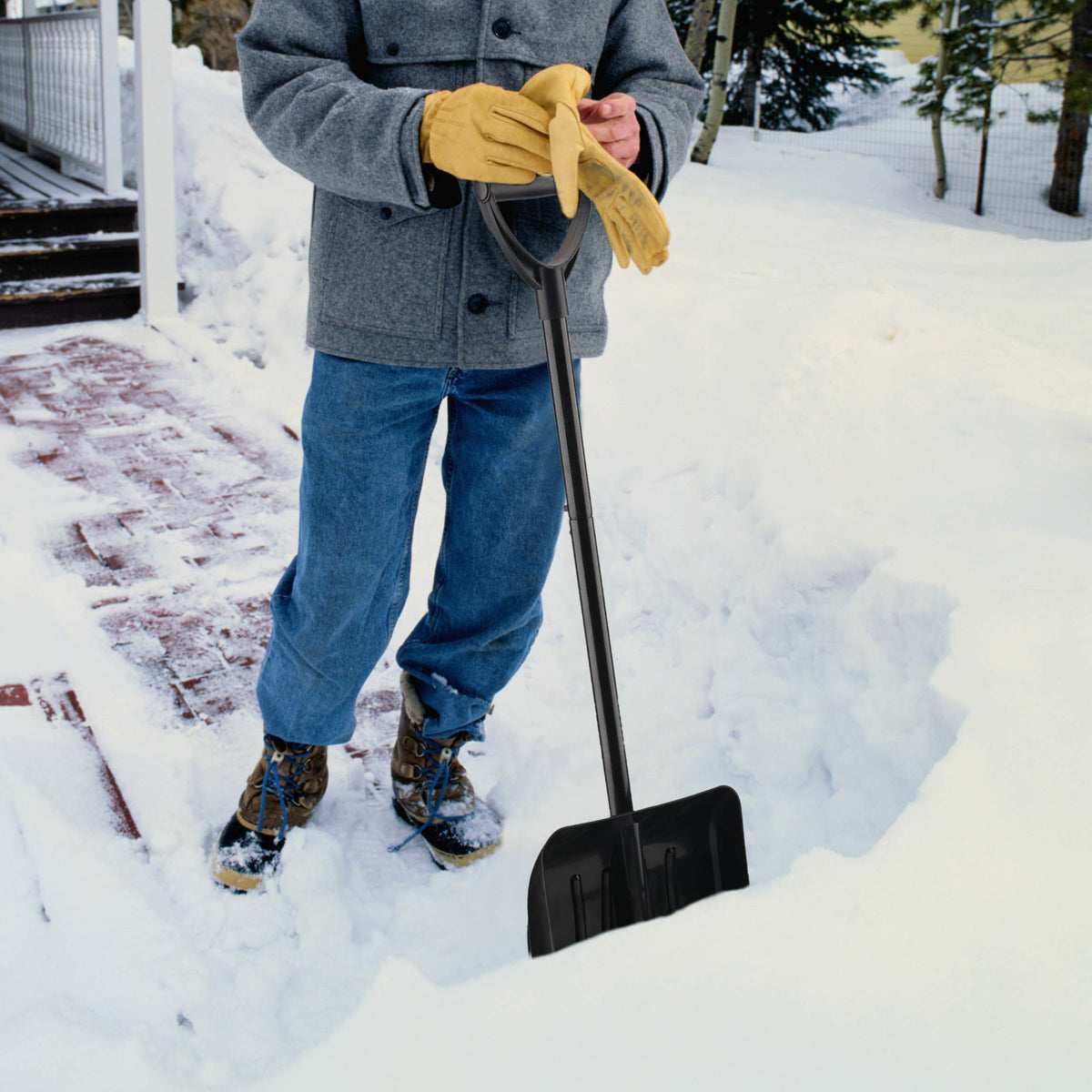 Snow Shovel — 93 cm — Black